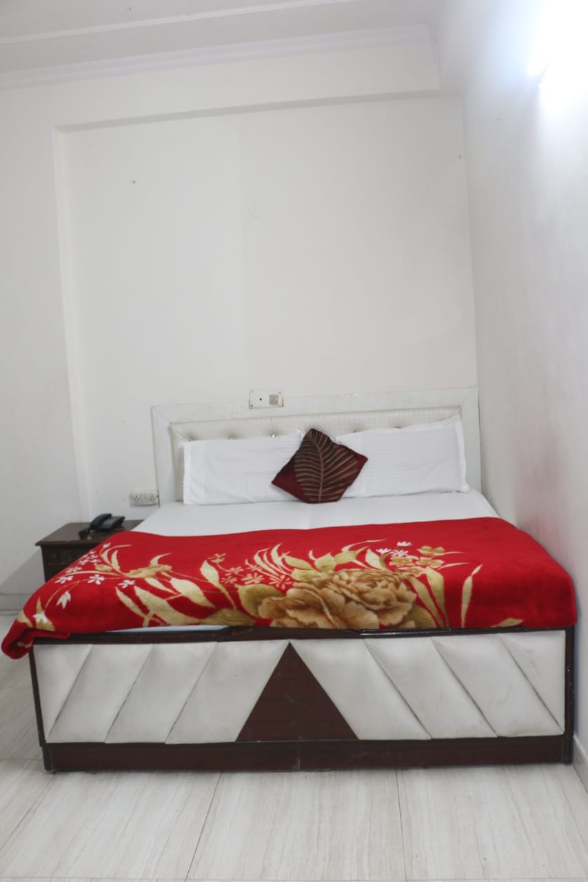 The Swisston Deluxe Executive Suite